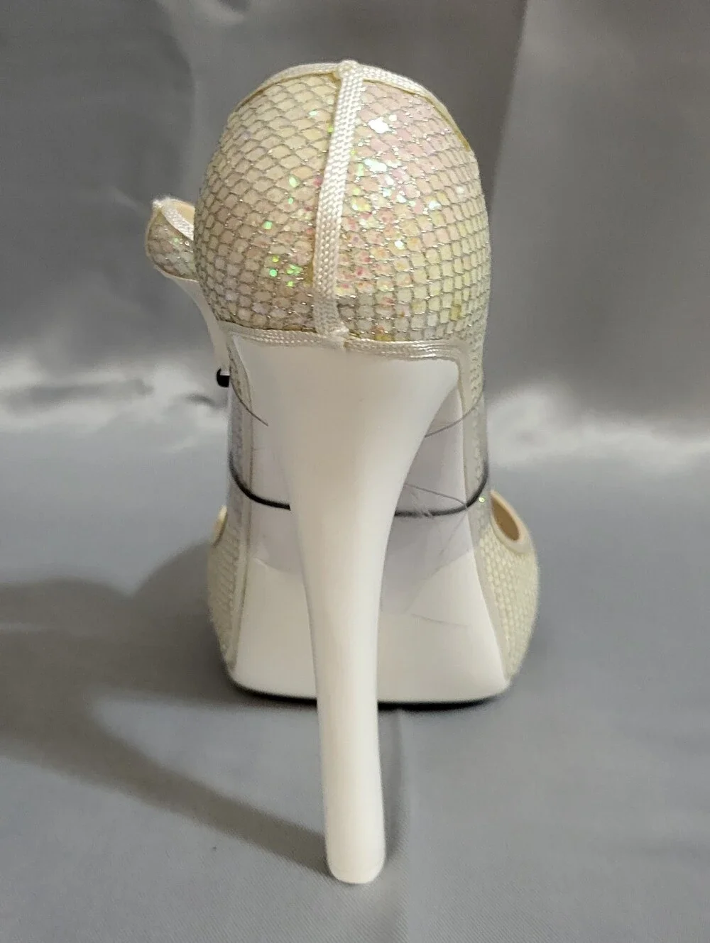 Wild Eye Designs High Stiletto Heel Shoe Wine Bottle Holder & Stopper Glitter